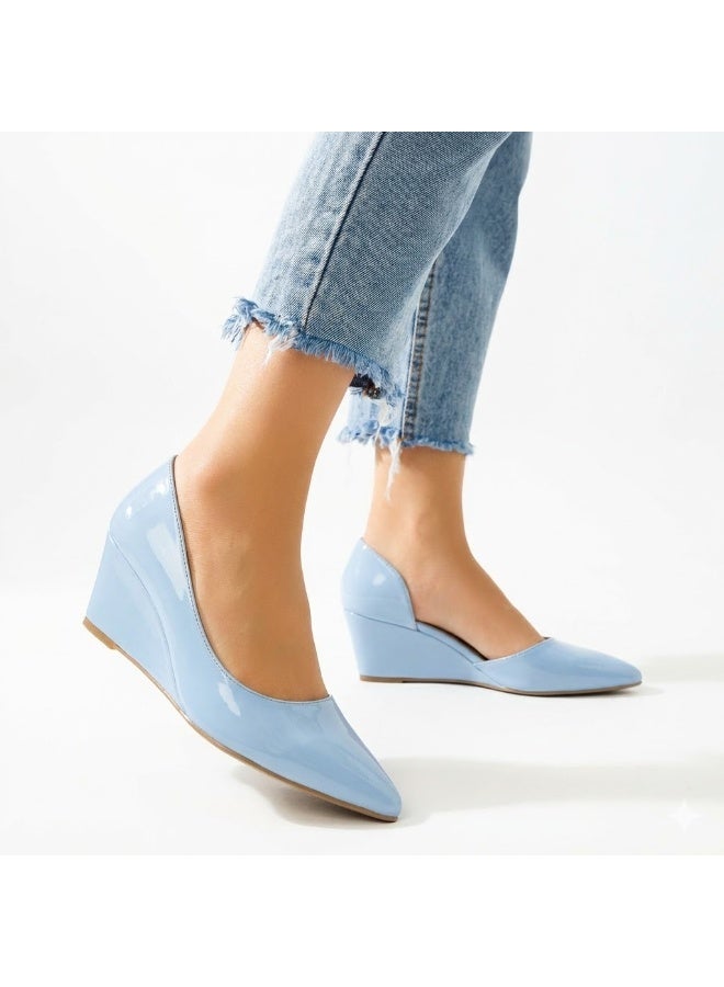 لايف ستيلاش  أحذية ويدج  جلد لامع W-320 - لبني - Image 1